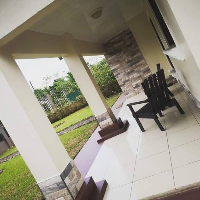 Elegant Villa In La Fortuna With Spacious Backyard Plus Very Private Pool & Parking Kültér fotó