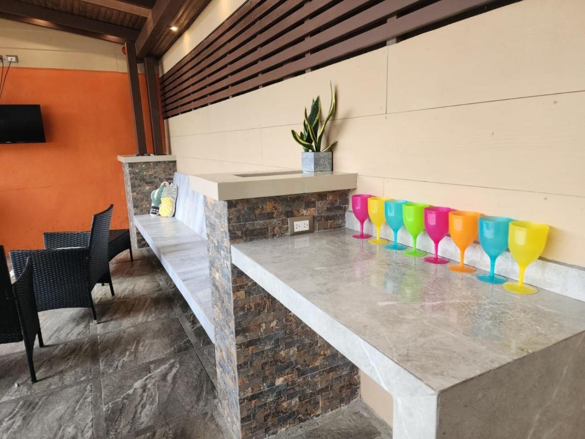 Elegant Villa In La Fortuna With Spacious Backyard Plus Very Private Pool & Parking Kültér fotó